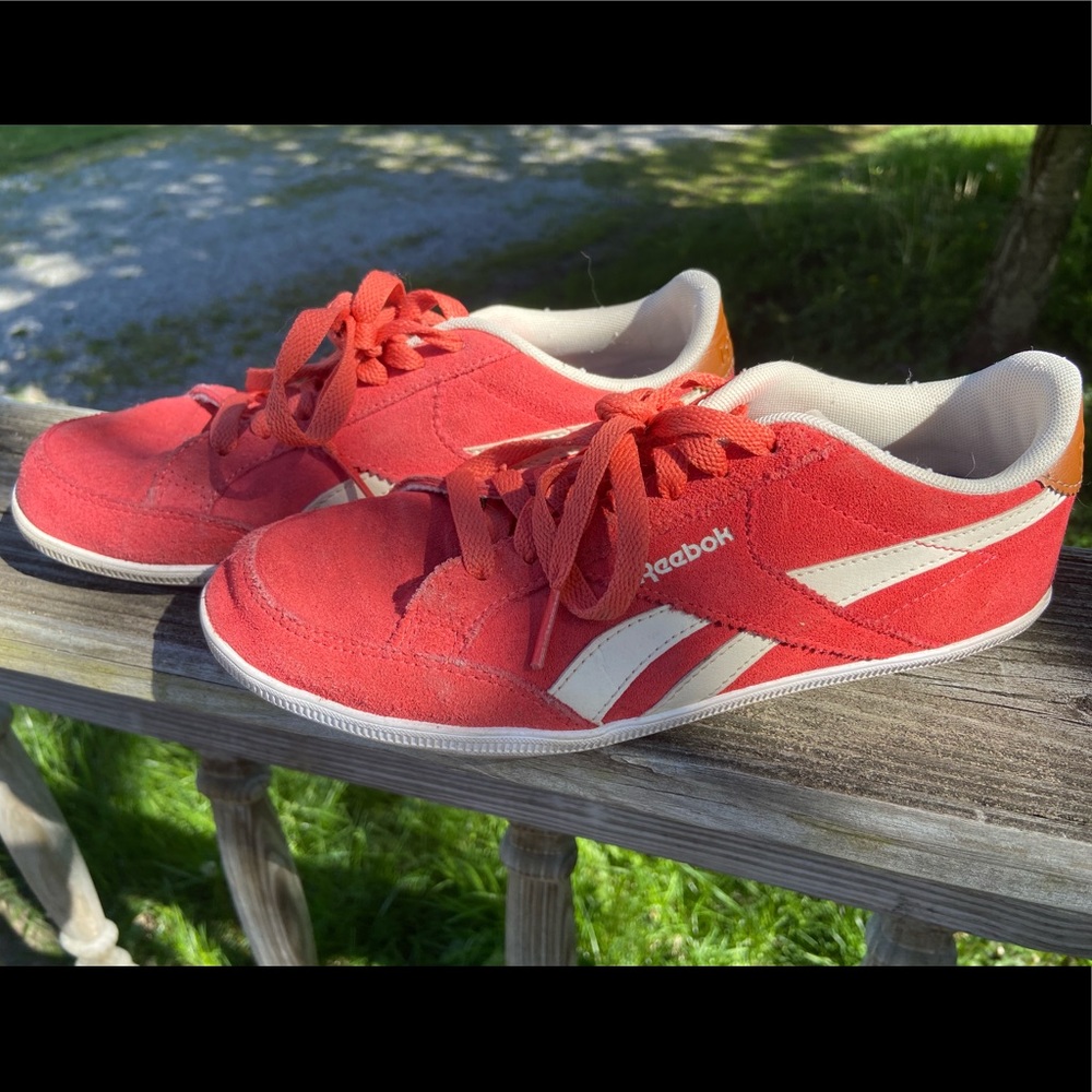 Reebok casual shoes